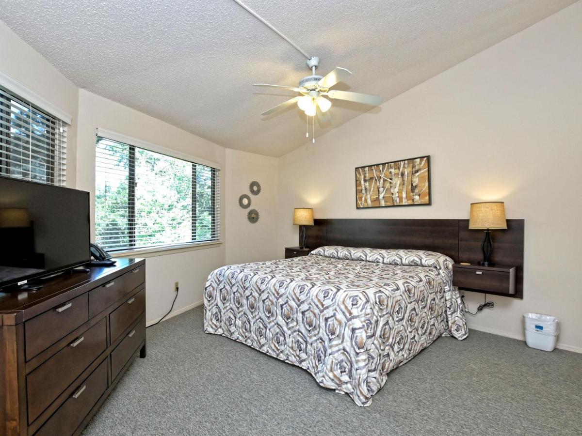 Lakefront Bungalow With Community Poolhot Tub #1 Lakeway Exterior photo